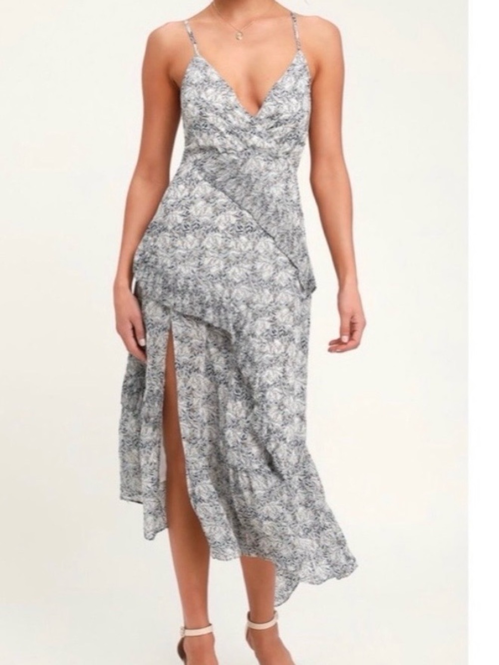Lulus memories blue and white ruffle tiered floral print maxi dress sz s EUC